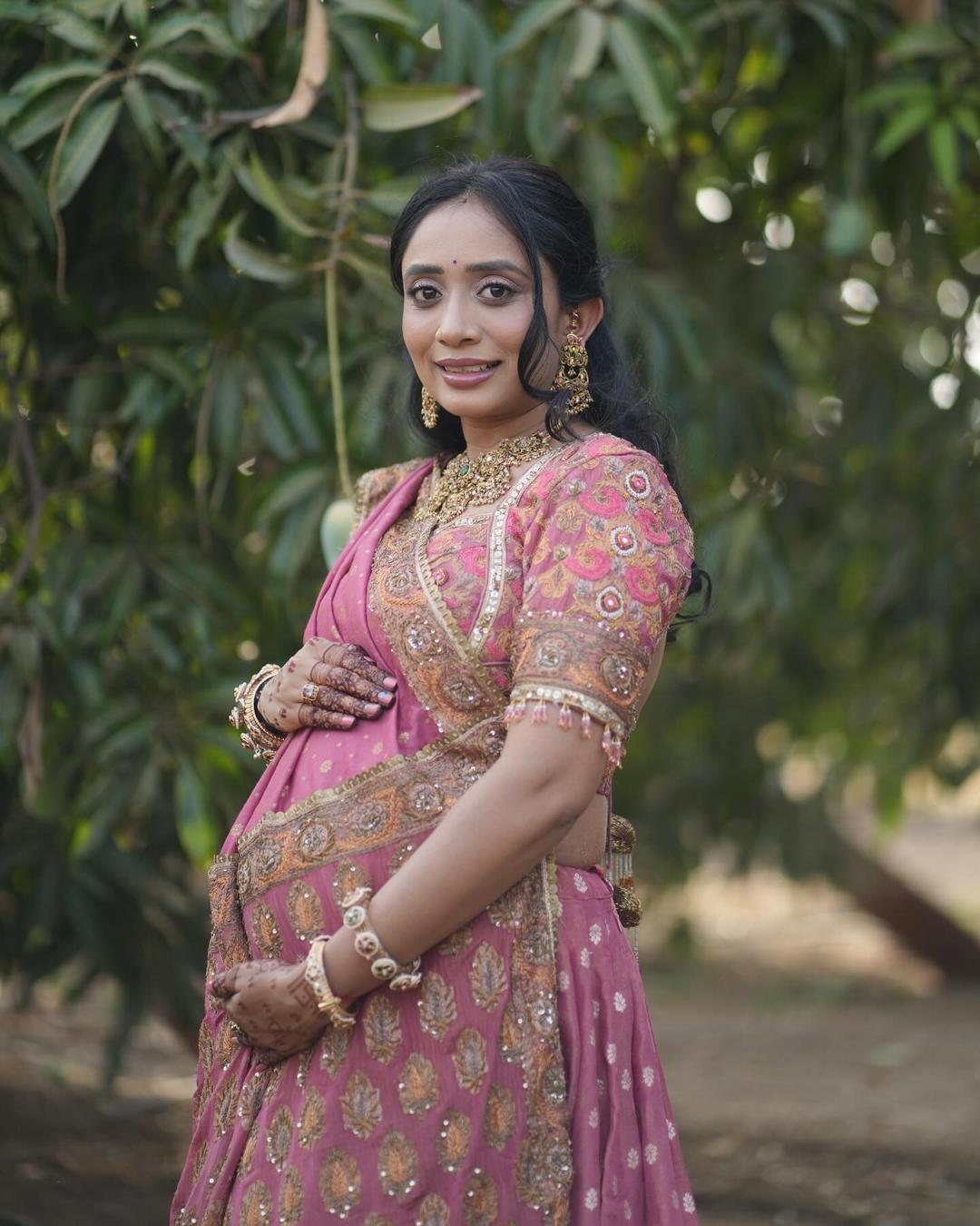 Editorial makeup artist Gujarat - Creative makeup for fashion and editorial photoshoots